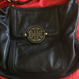 Tory Burch Black Leather Shoulder Bag with Gold Logo